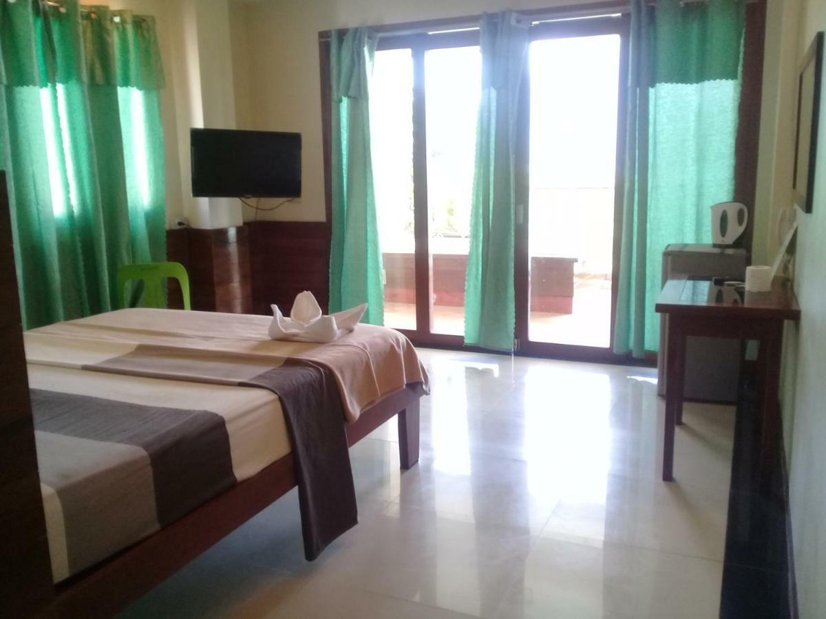 Rainforest Beach Hotel El Nido Exterior foto